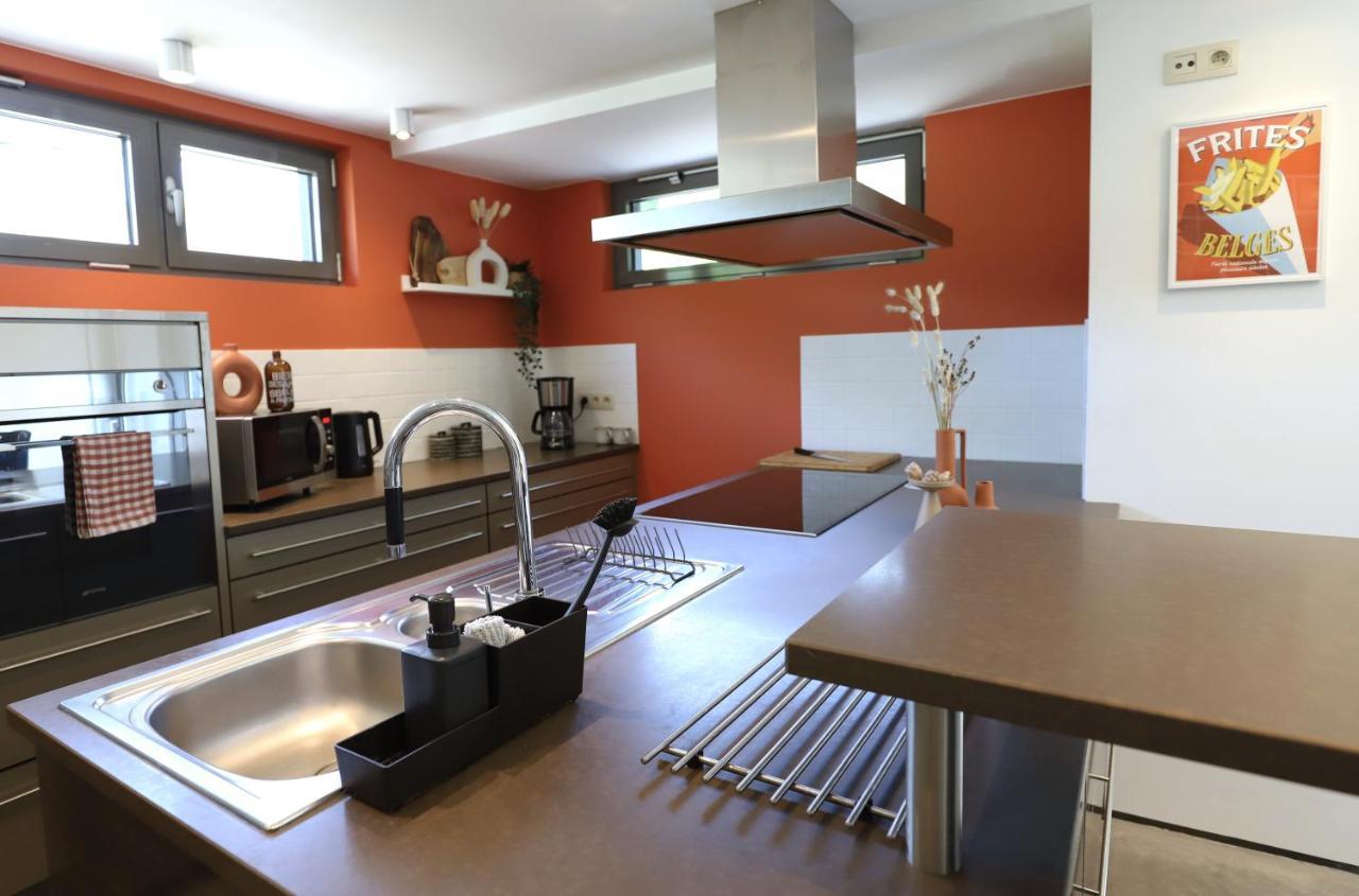 Aux Berges Du Bocq Villa Yvoir Екстериор снимка