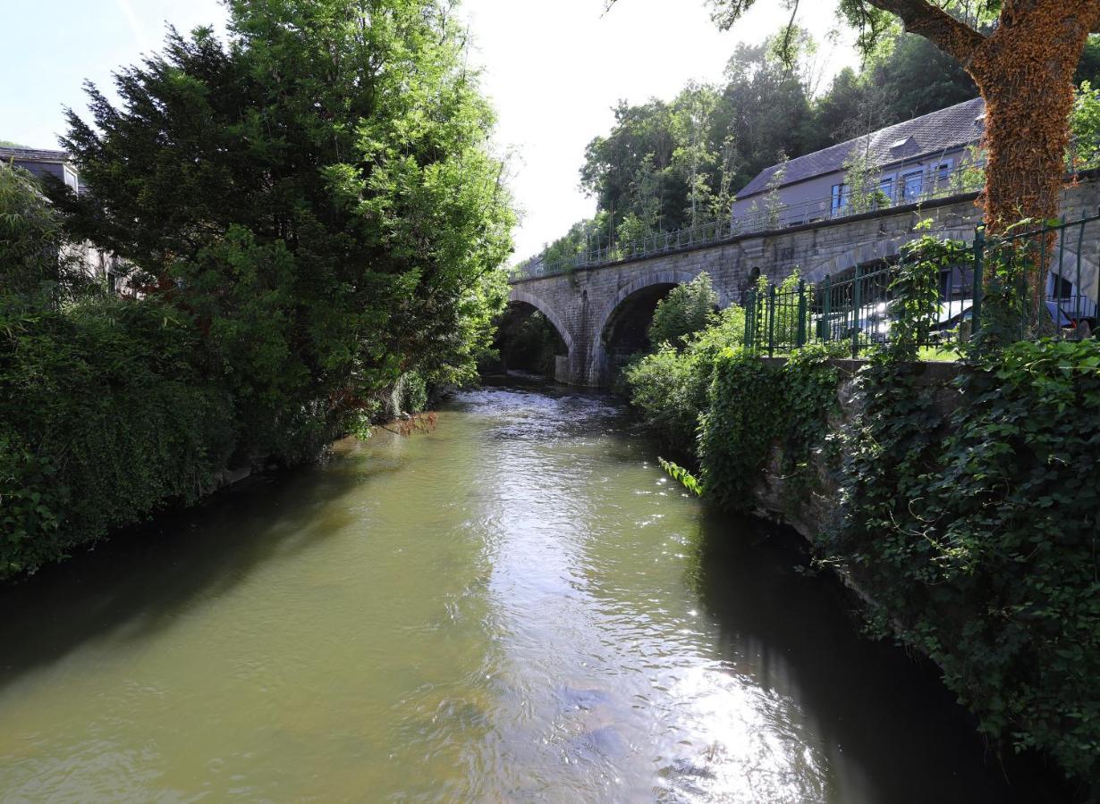 Aux Berges Du Bocq Villa Yvoir Екстериор снимка
