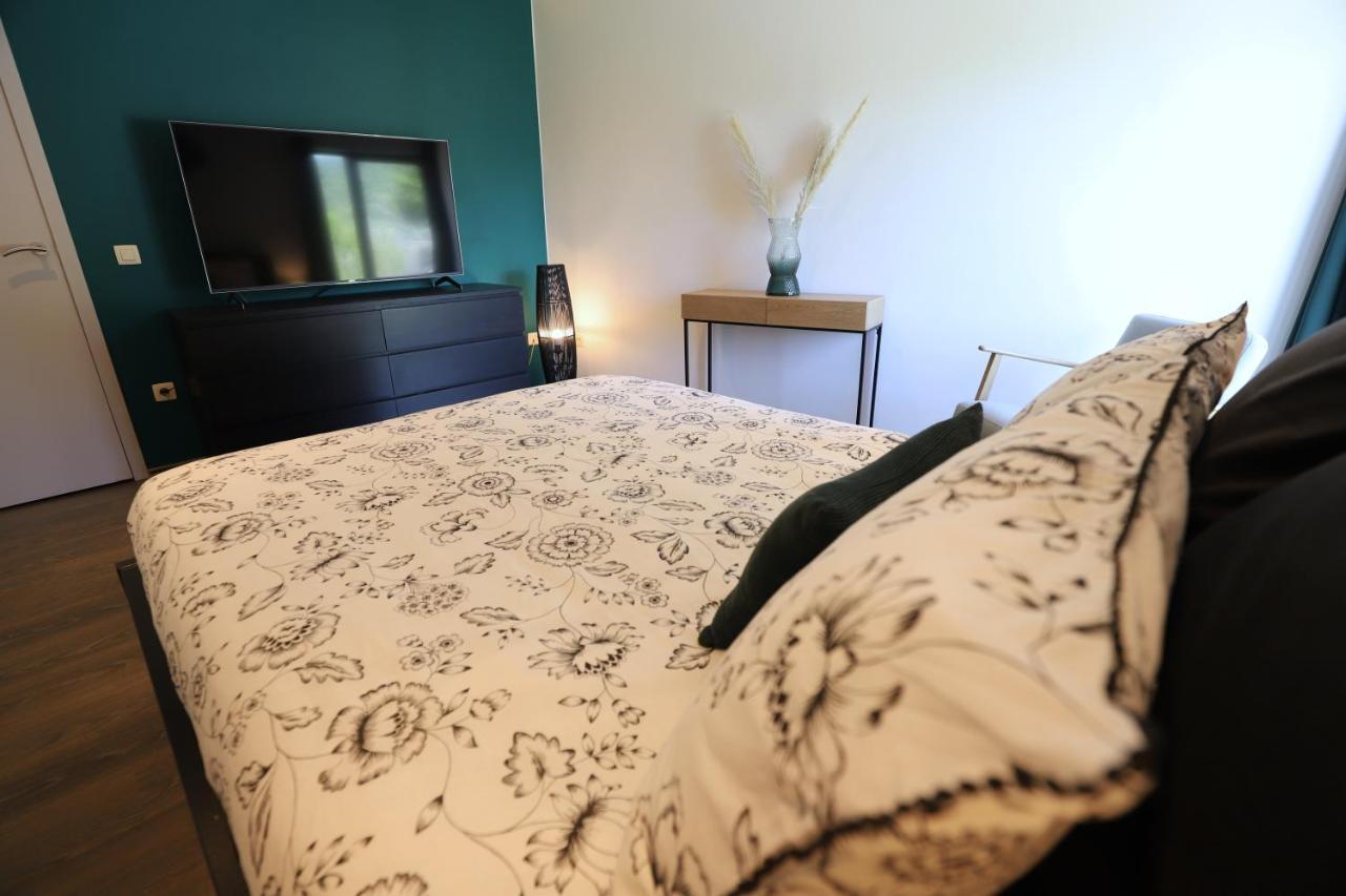 Aux Berges Du Bocq Villa Yvoir Екстериор снимка