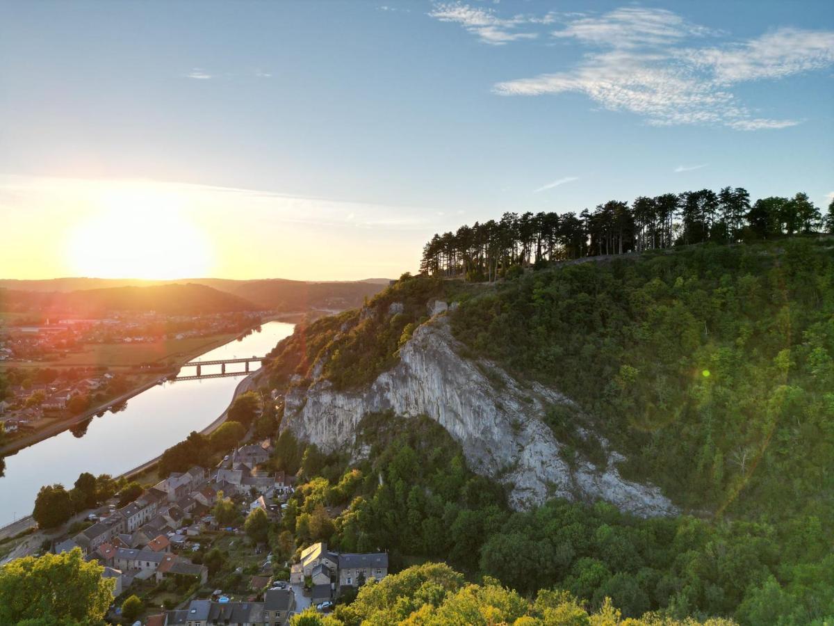 Aux Berges Du Bocq Villa Yvoir Екстериор снимка
