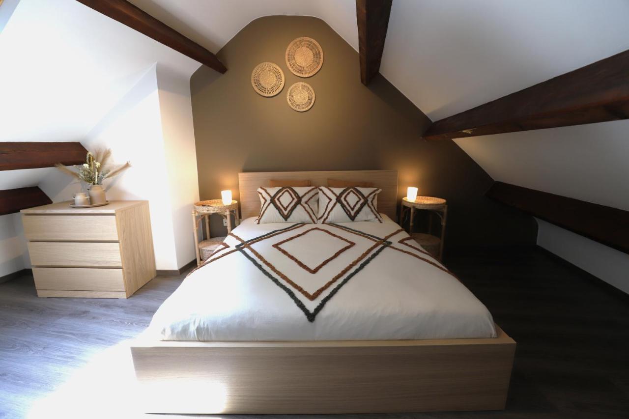 Aux Berges Du Bocq Villa Yvoir Екстериор снимка